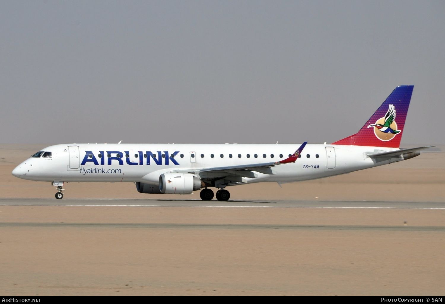 Aircraft Photo of ZS-YAM | Embraer 190AR (ERJ-190-100IGW) | Airlink | AirHistory.net #745989