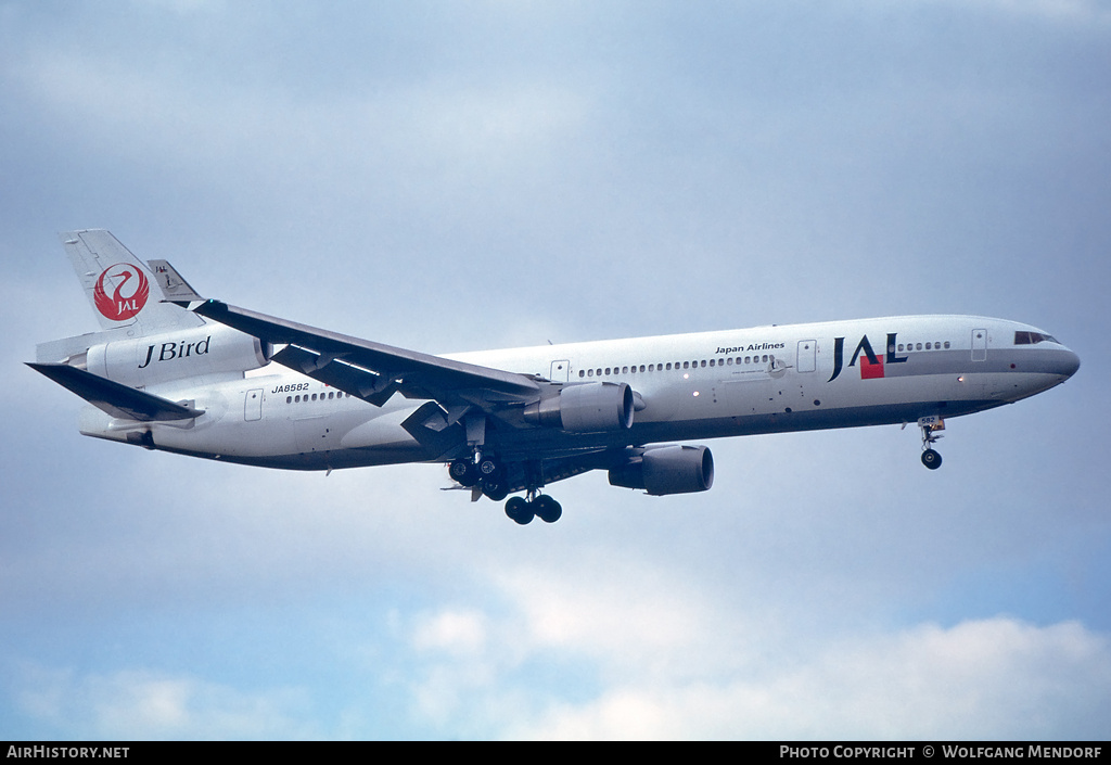 Aircraft Photo of JA8582 | McDonnell Douglas MD-11 | Japan Airlines - JAL | AirHistory.net #746195