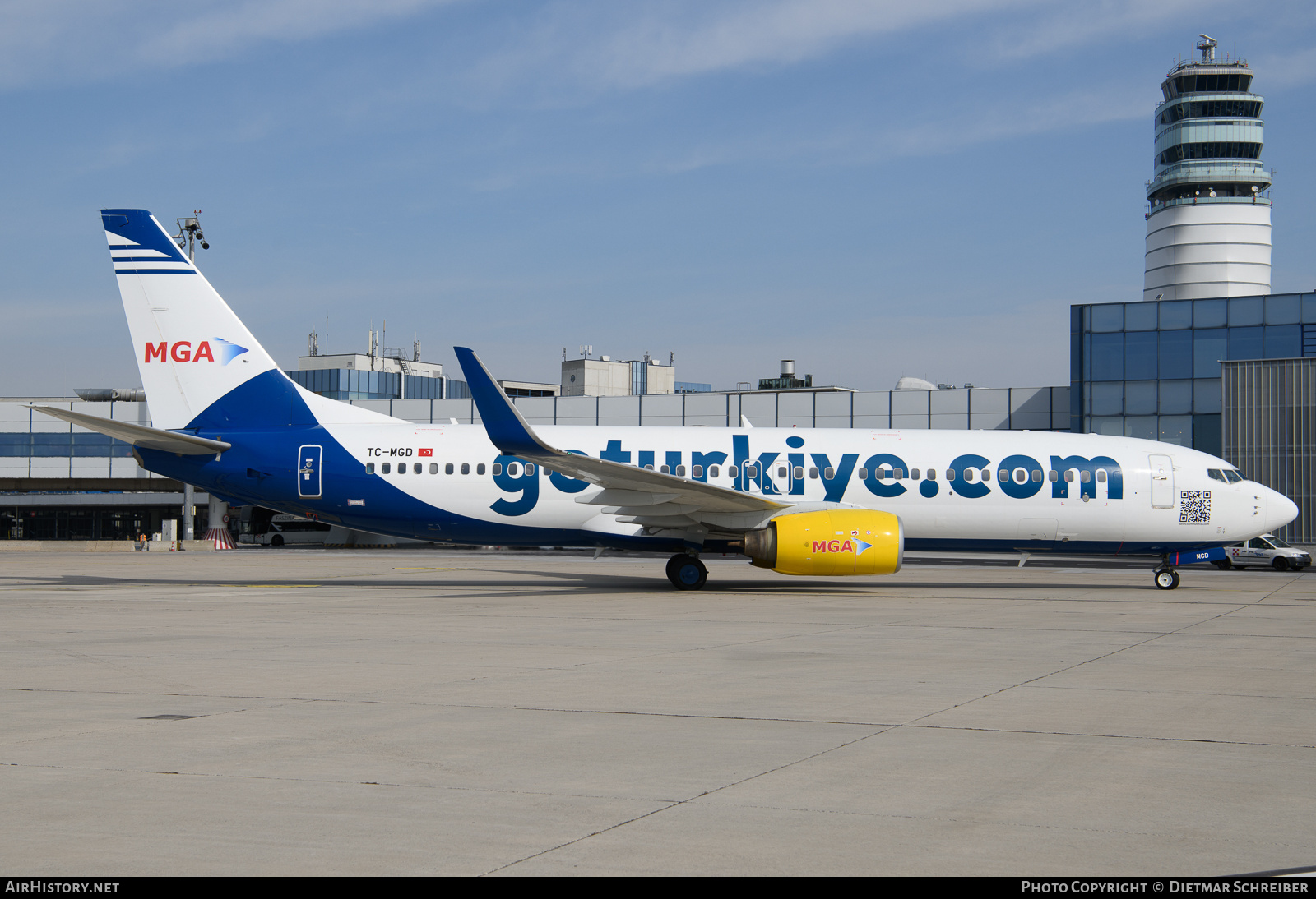 Aircraft Photo of TC-MGD | Boeing 737-8K5 | MGA - Mavi Gok Aviation | AirHistory.net #746210