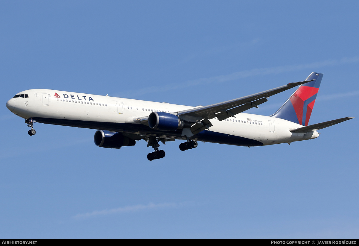 Aircraft Photo of N825MH | Boeing 767-432/ER | Delta Air Lines | AirHistory.net #746222