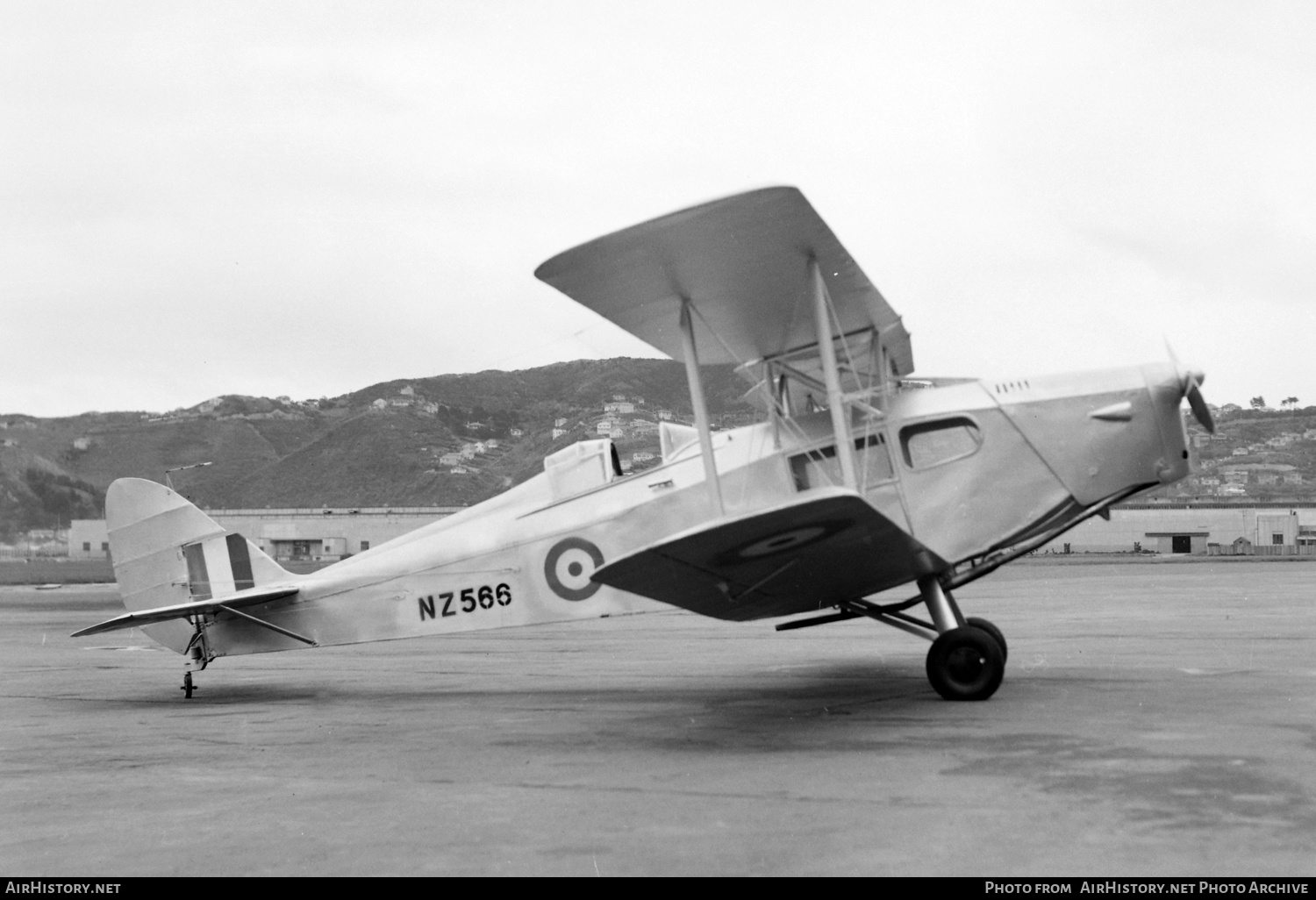 Aircraft Photo of NZ566 | De Havilland D.H. 83 Fox Moth | New Zealand - Air Force | AirHistory.net #746275