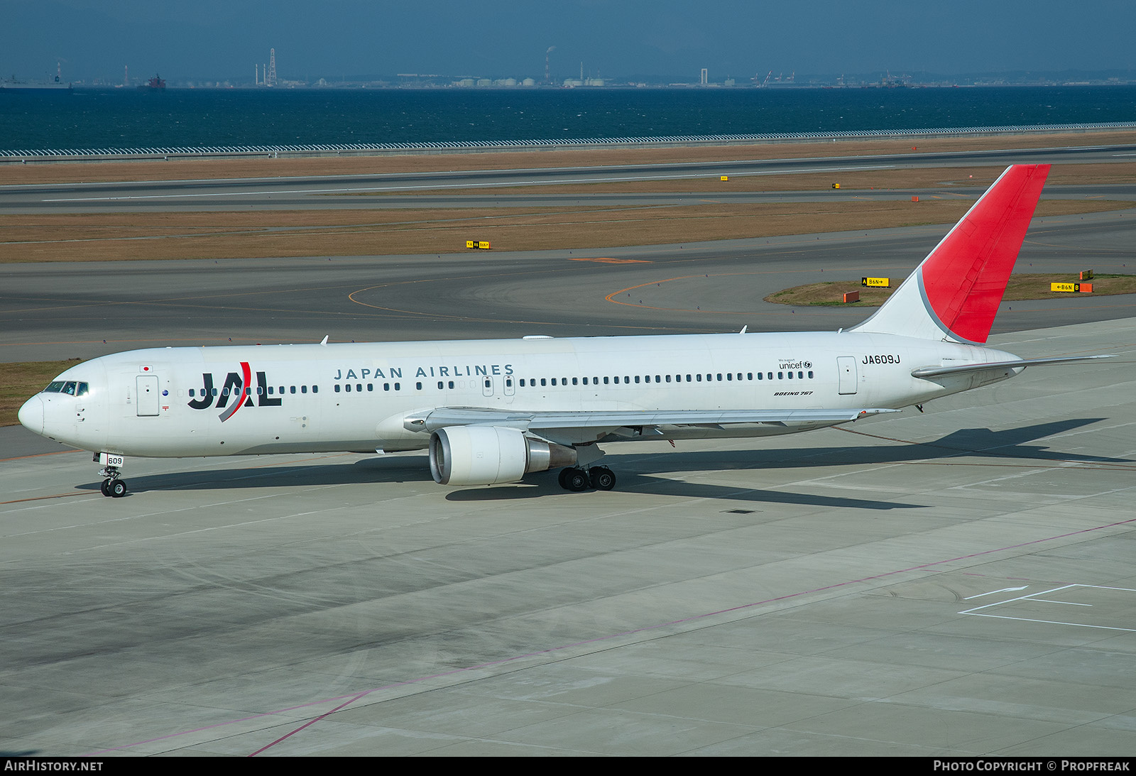 Aircraft Photo of JA609J | Boeing 767-346/ER | Japan Airlines - JAL | AirHistory.net #746319