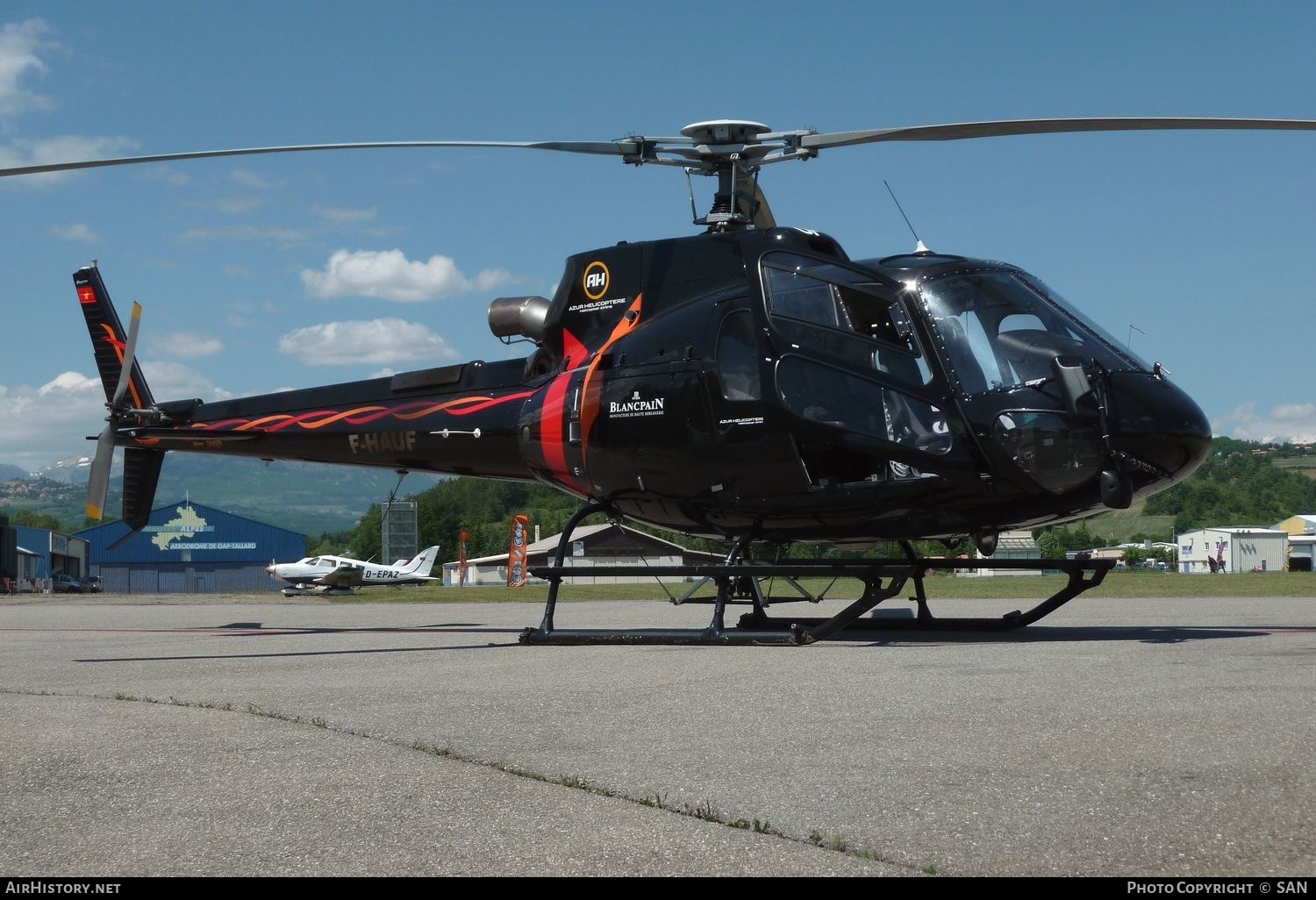 Aircraft Photo of F-HAUF | Eurocopter AS-350B-3 Ecureuil | Azur Helicoptere | AirHistory.net #746393