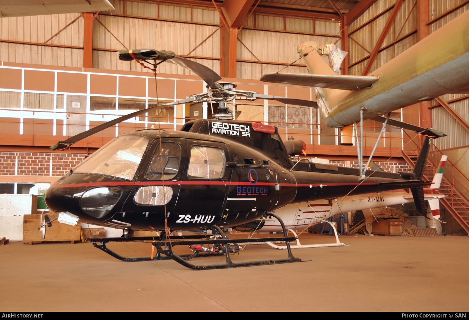 Aircraft Photo of ZS-HUU | Eurocopter AS-350B-3 Ecureuil | Geotech Airborne Surveys | AirHistory.net #746441