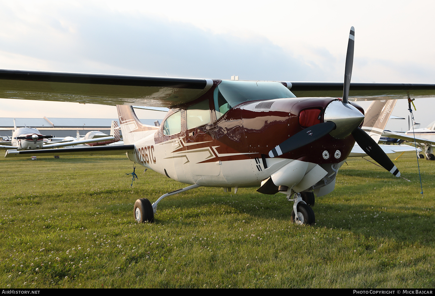 Aircraft Photo of N286TC | Cessna 210R Centurion II | AirHistory.net #746533