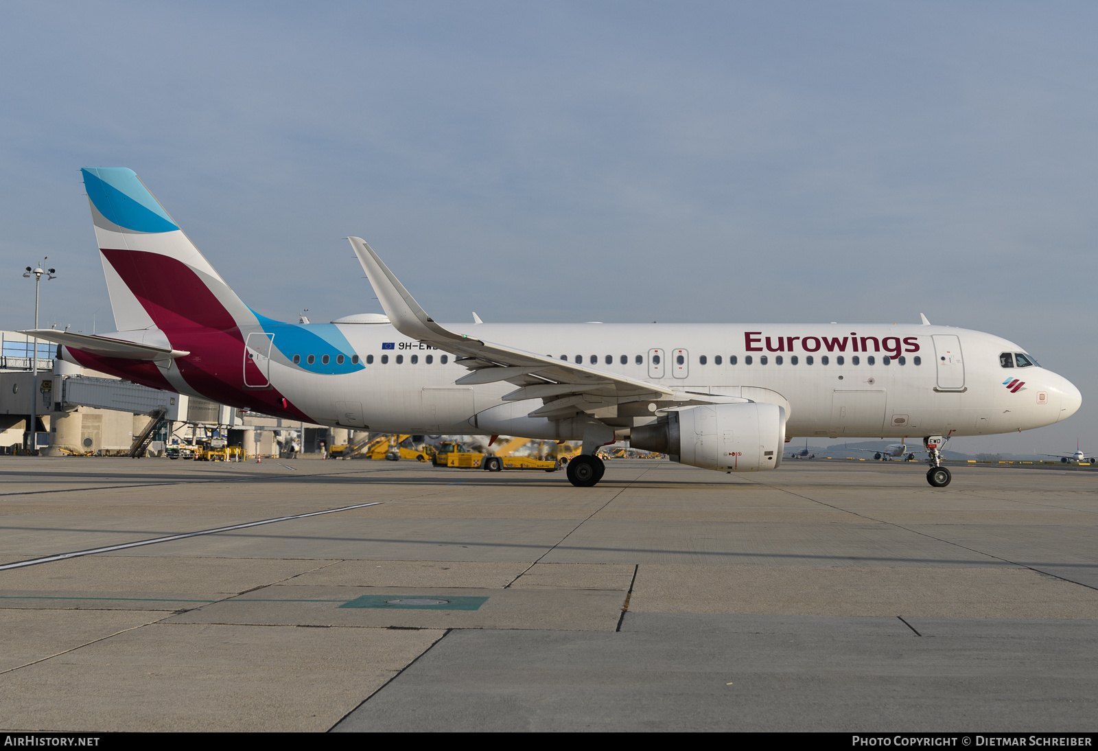 Aircraft Photo of 9H-EWD | Airbus A320-214 | Eurowings | AirHistory.net #746600