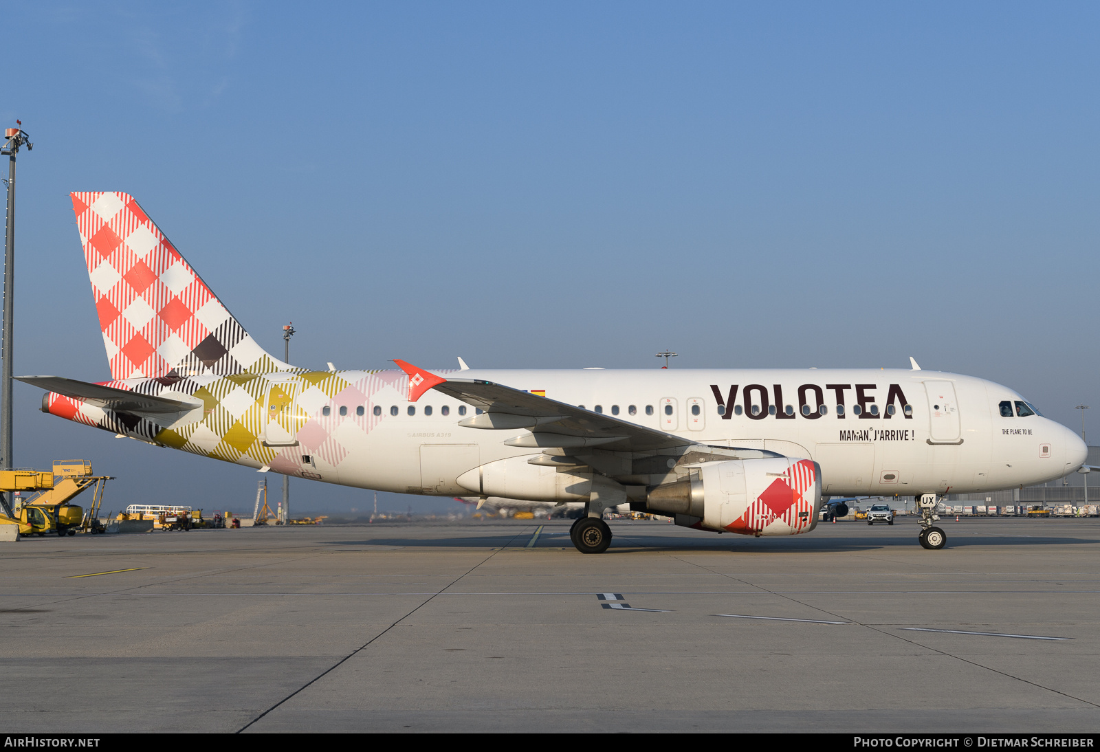 Aircraft Photo of EC-MUX | Airbus A319-111 | Volotea | AirHistory.net #746614