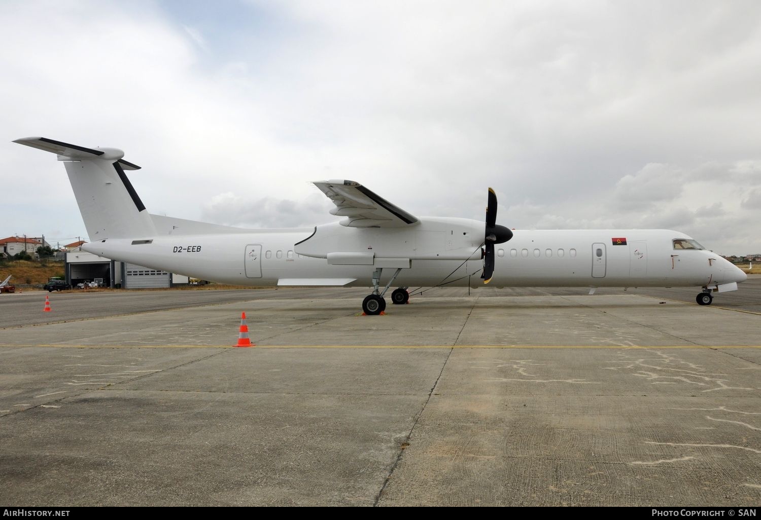 Aircraft Photo of D2-EEB | Bombardier DHC-8-402 Dash 8 | Angola Government | AirHistory.net #746630