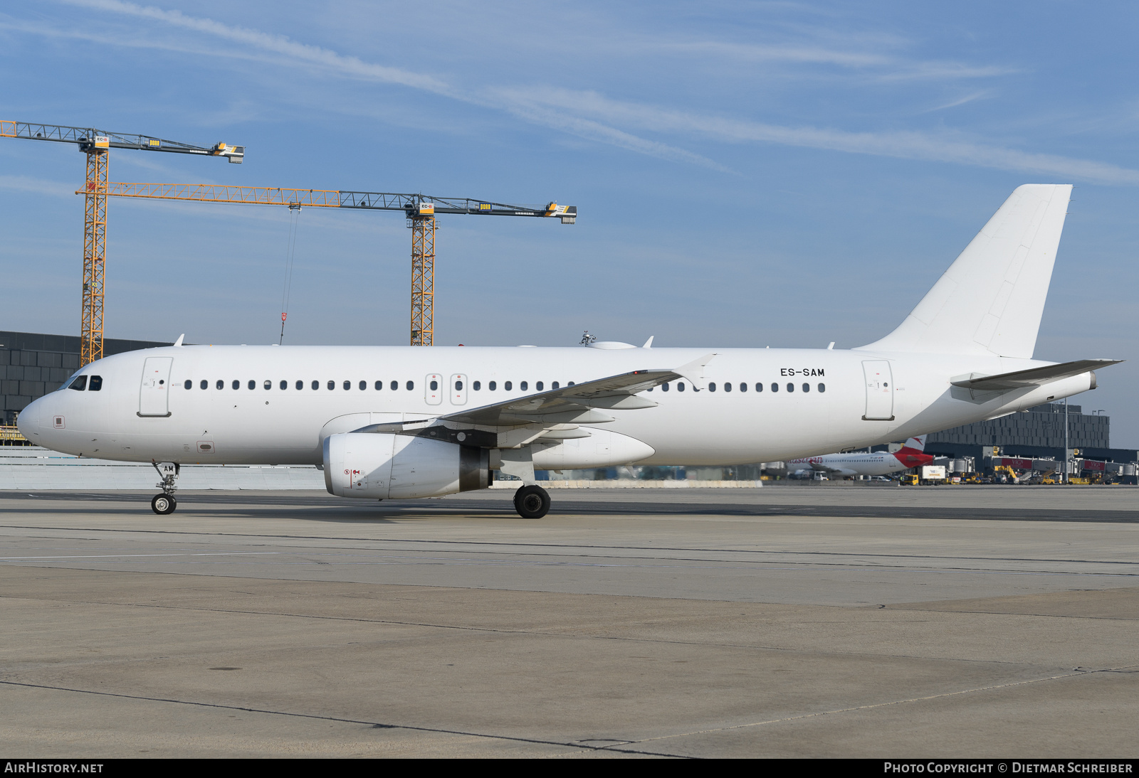 Aircraft Photo of ES-SAM | Airbus A320-232 | AirHistory.net #746661