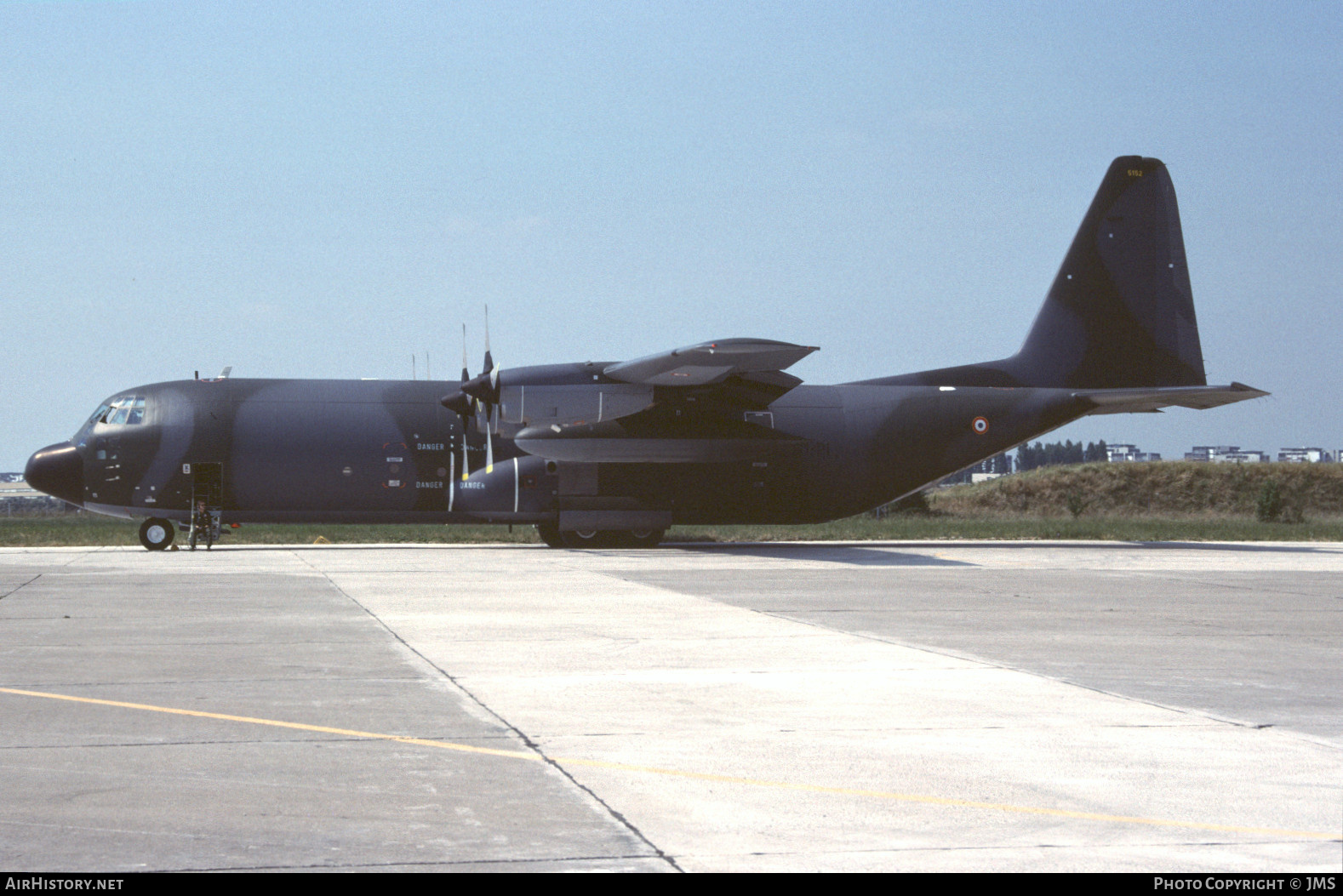 Aircraft Photo of 5152 | Lockheed C-130H-30 Hercules (L-382) | France - Air Force | AirHistory.net #746840