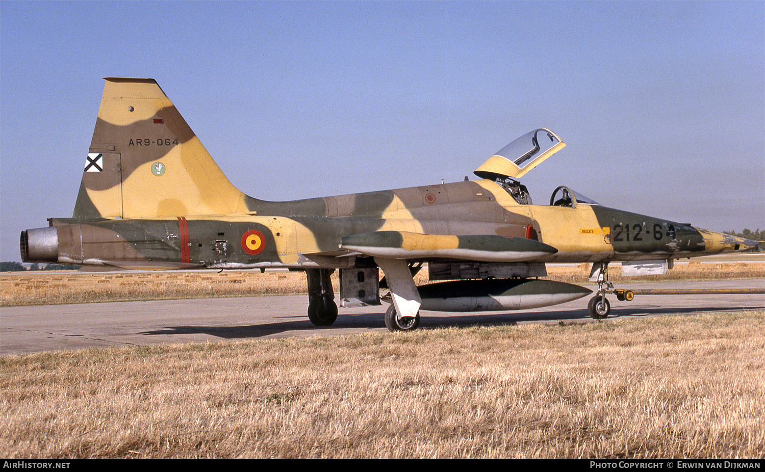 Aircraft Photo of AR9-064 | Northrop SRF-5A Freedom Fighter | Spain - Air Force | AirHistory.net #746896