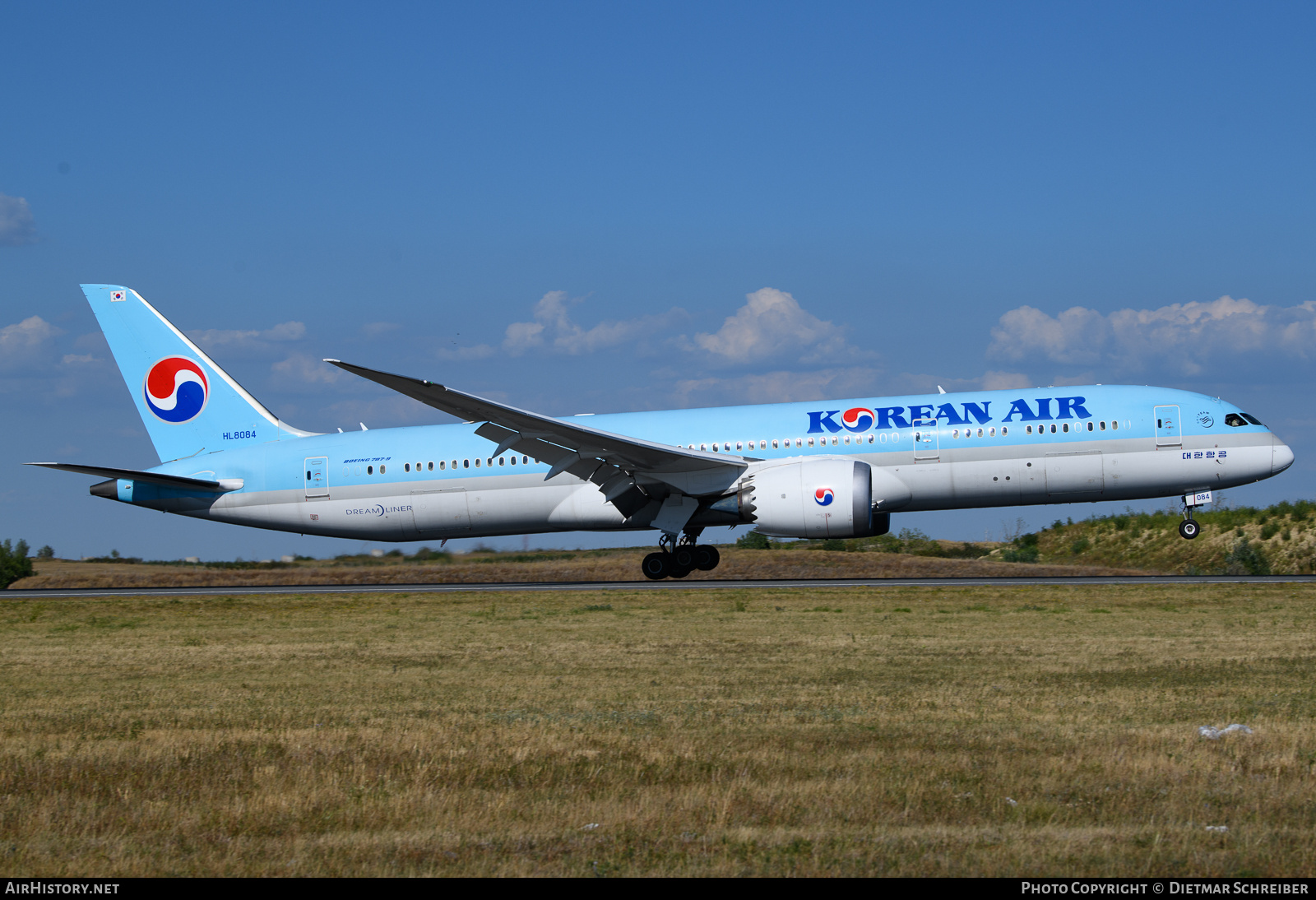 Aircraft Photo of HL8084 | Boeing 787-9 Dreamliner | Korean Air | AirHistory.net #746933