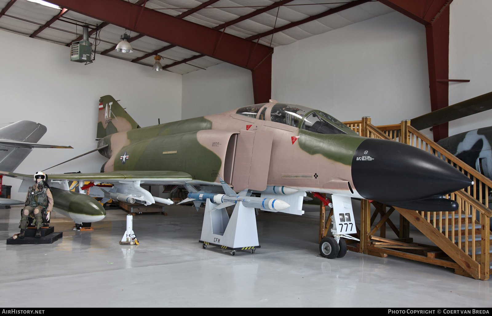 Aircraft Photo of 64-0777 / 40777 | McDonnell F-4C Phantom II | USA - Air Force | AirHistory.net #747001