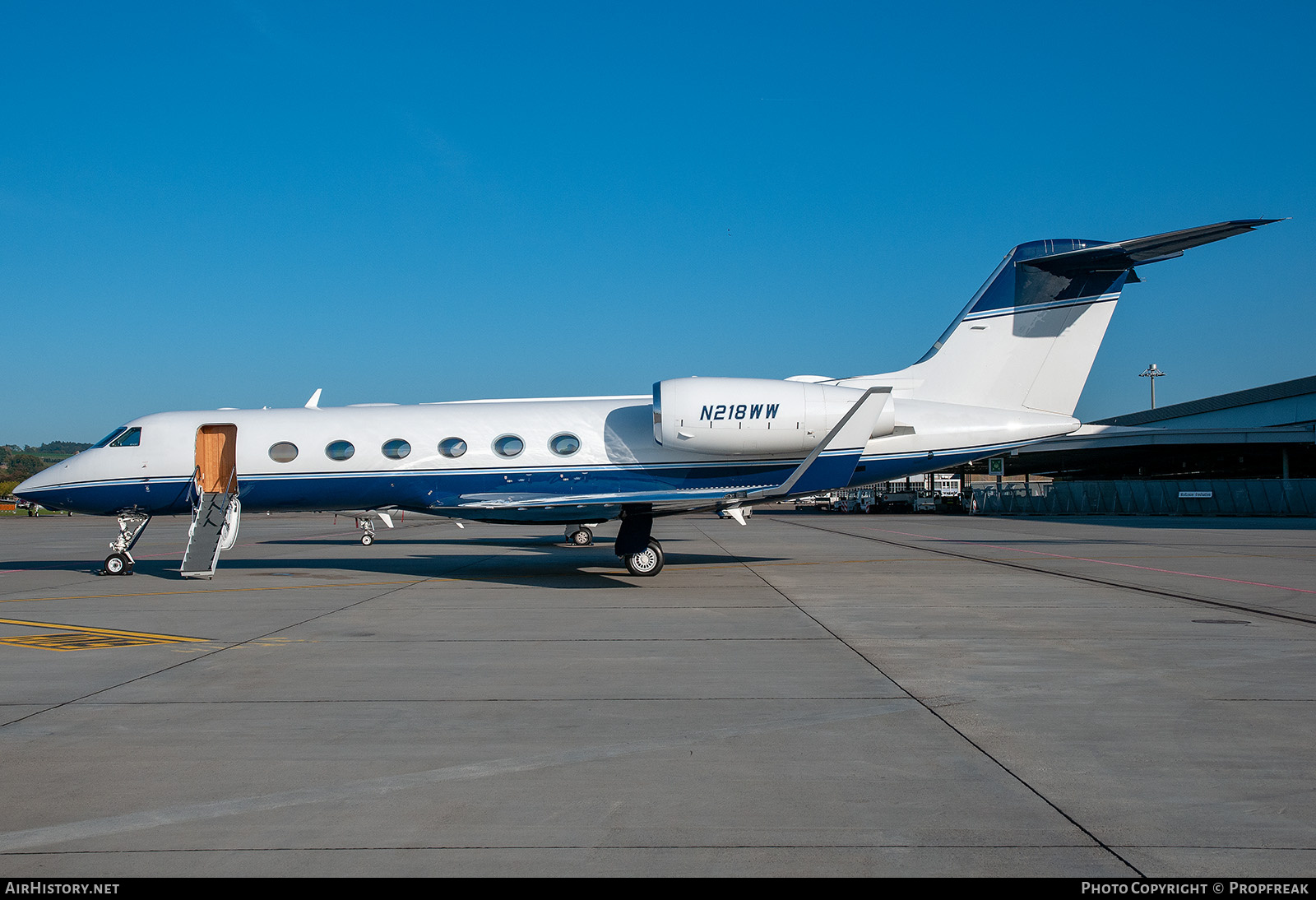 Aircraft Photo of N218WW | Gulfstream Aerospace G-IV-X Gulfstream G450 | AirHistory.net #747027
