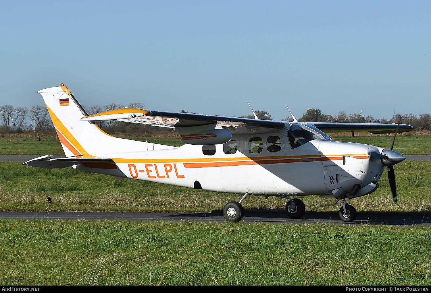 Aircraft Photo of D-ELPL | Cessna P210N Pressurized Centurion | AirHistory.net #747031