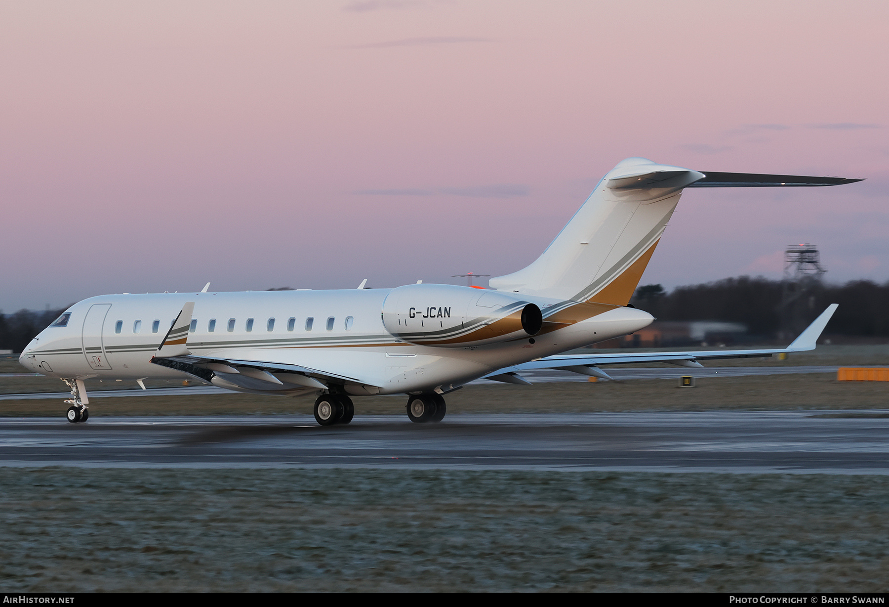 Aircraft Photo of G-JCAN | Bombardier Global 6500 (BD-700-1A10) | AirHistory.net #747128