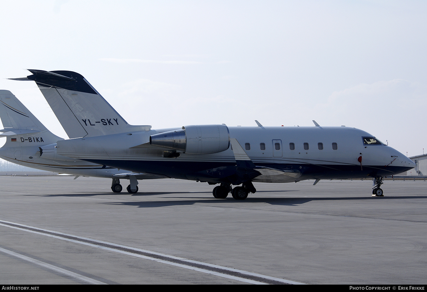 Aircraft Photo of YL-SKY | Bombardier Challenger 604 (CL-600-2B16) | AirHistory.net #747263
