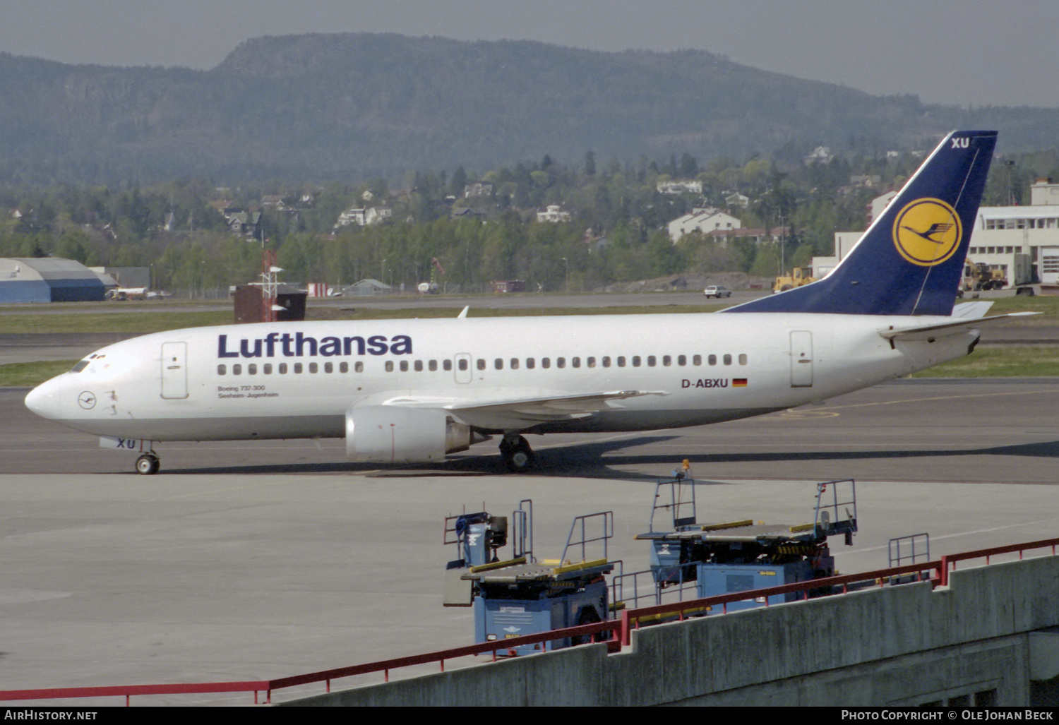 Aircraft Photo of D-ABXU | Boeing 737-330 | Lufthansa | AirHistory.net #747433
