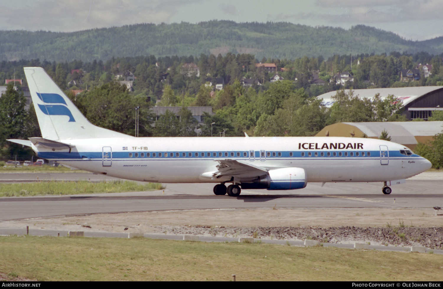 Aircraft Photo of TF-FIB | Boeing 737-408 | Icelandair | AirHistory.net #747434