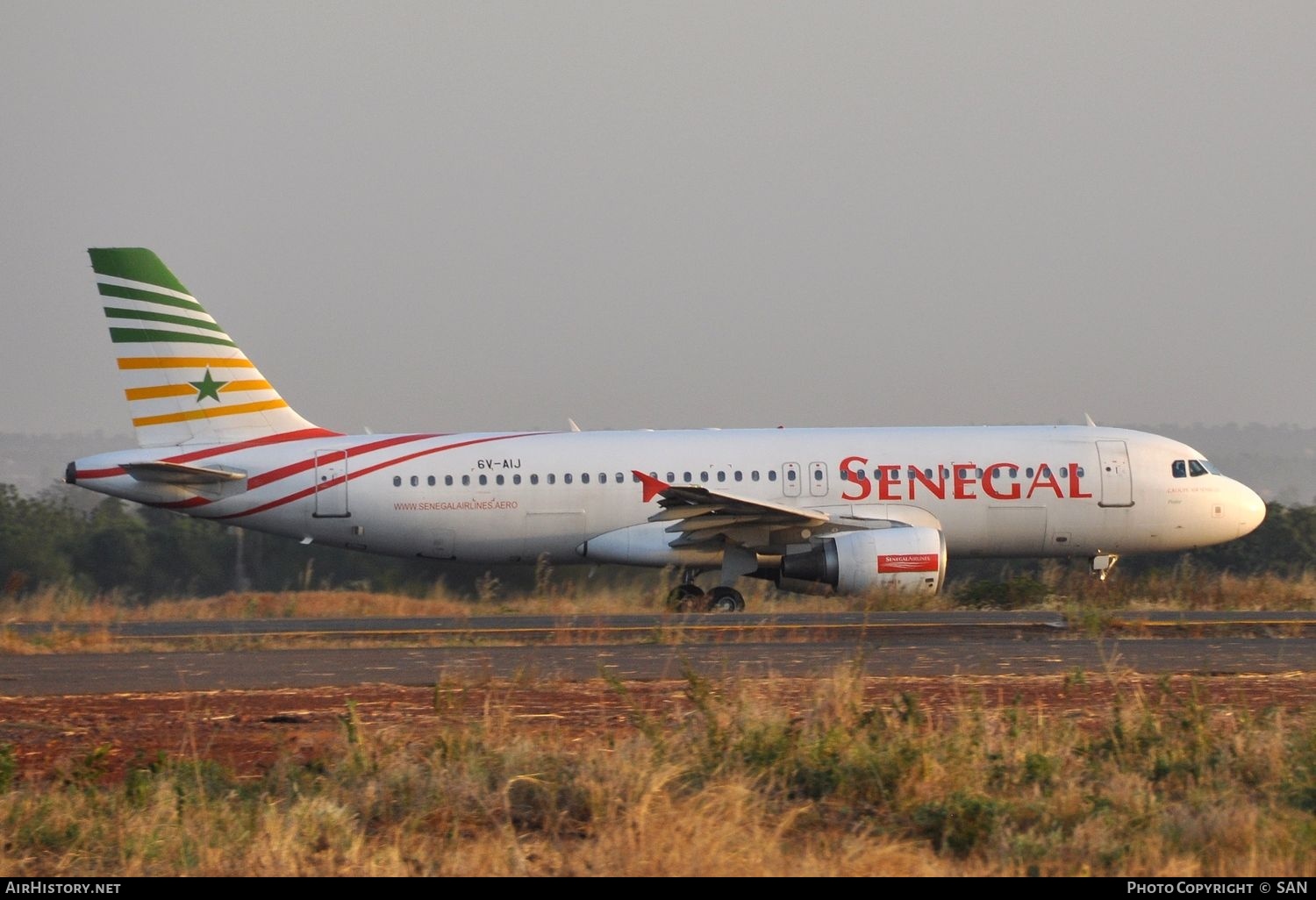 Aircraft Photo of 6V-AIJ | Airbus A320-214 | Senegal Airlines | AirHistory.net #747550