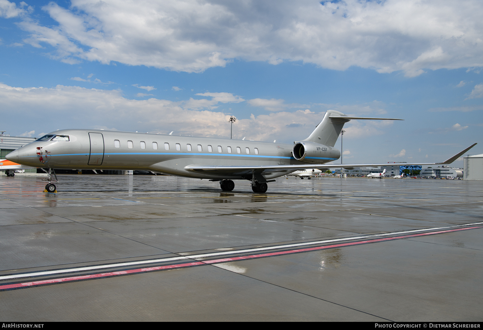 Aircraft Photo of VP-CSY | Bombardier Global 7500 (BD-700-2A12) | AirHistory.net #747592