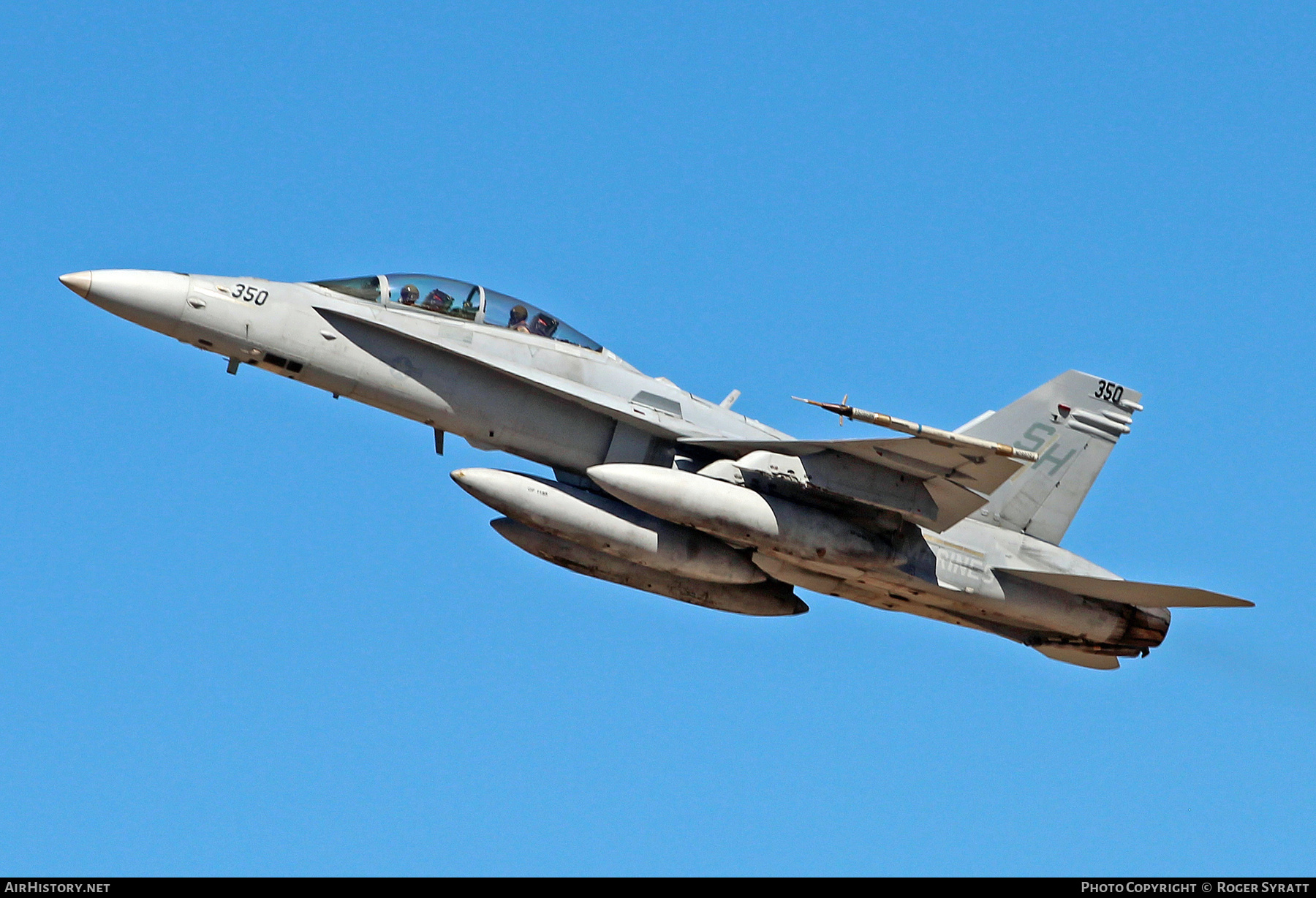 Aircraft Photo of 165413 | McDonnell Douglas F/A-18D Hornet | USA - Marines | AirHistory.net #747726