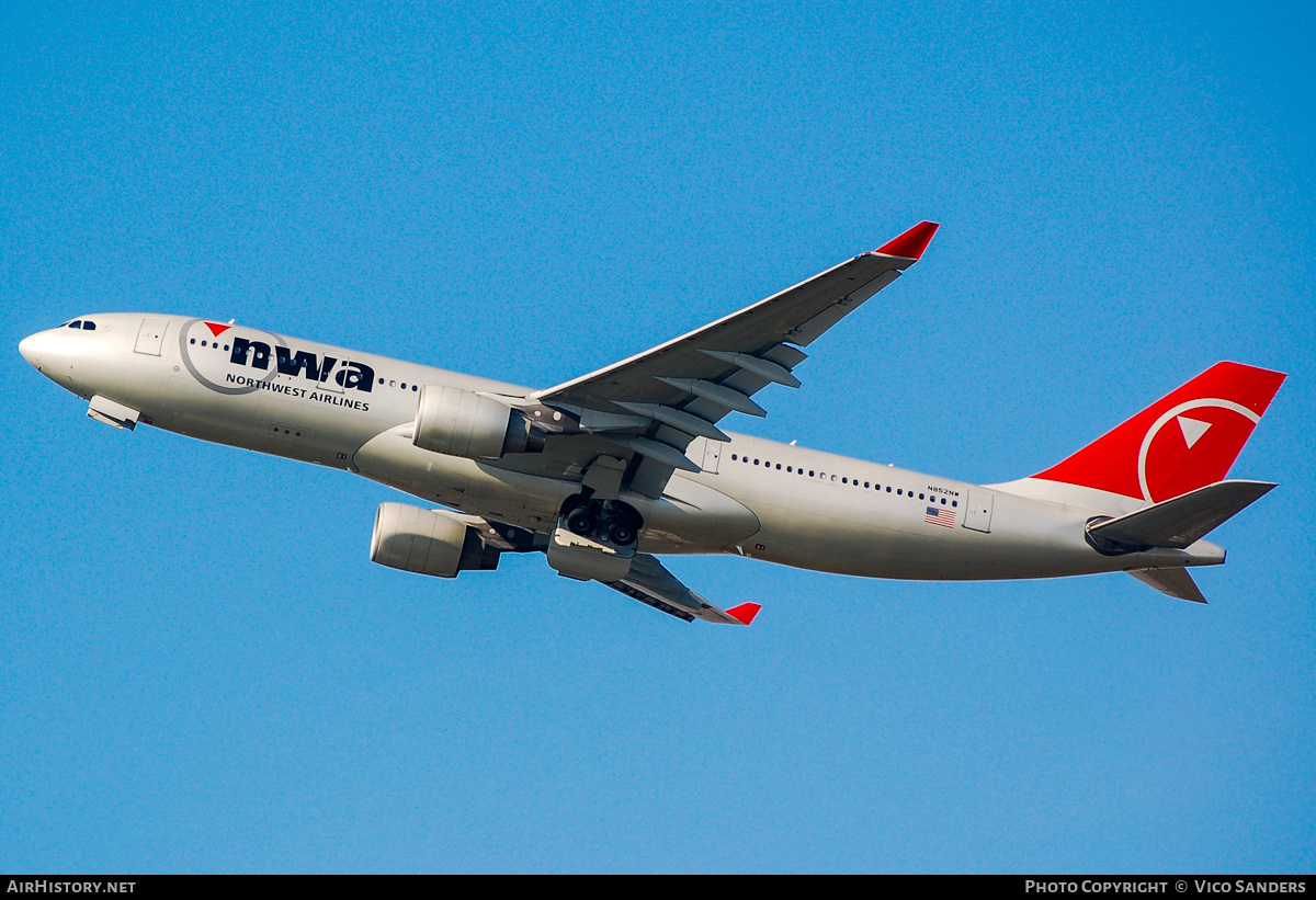 Aircraft Photo of N852NW | Airbus A330-223 | Northwest Airlines | AirHistory.net #747776