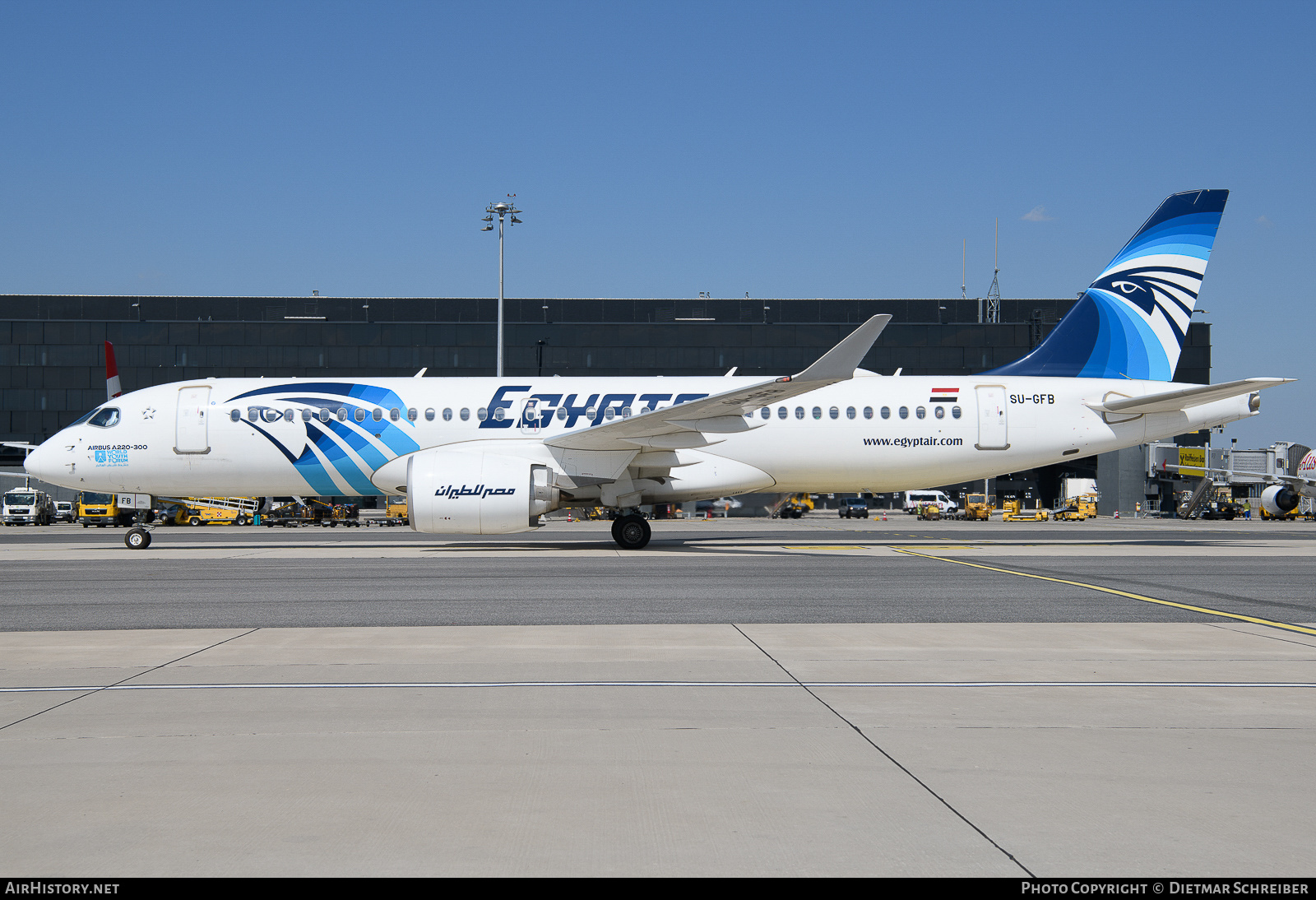Aircraft Photo of SU-GFB | Airbus A220-371 (BD-500-1A11) | EgyptAir | AirHistory.net #747853
