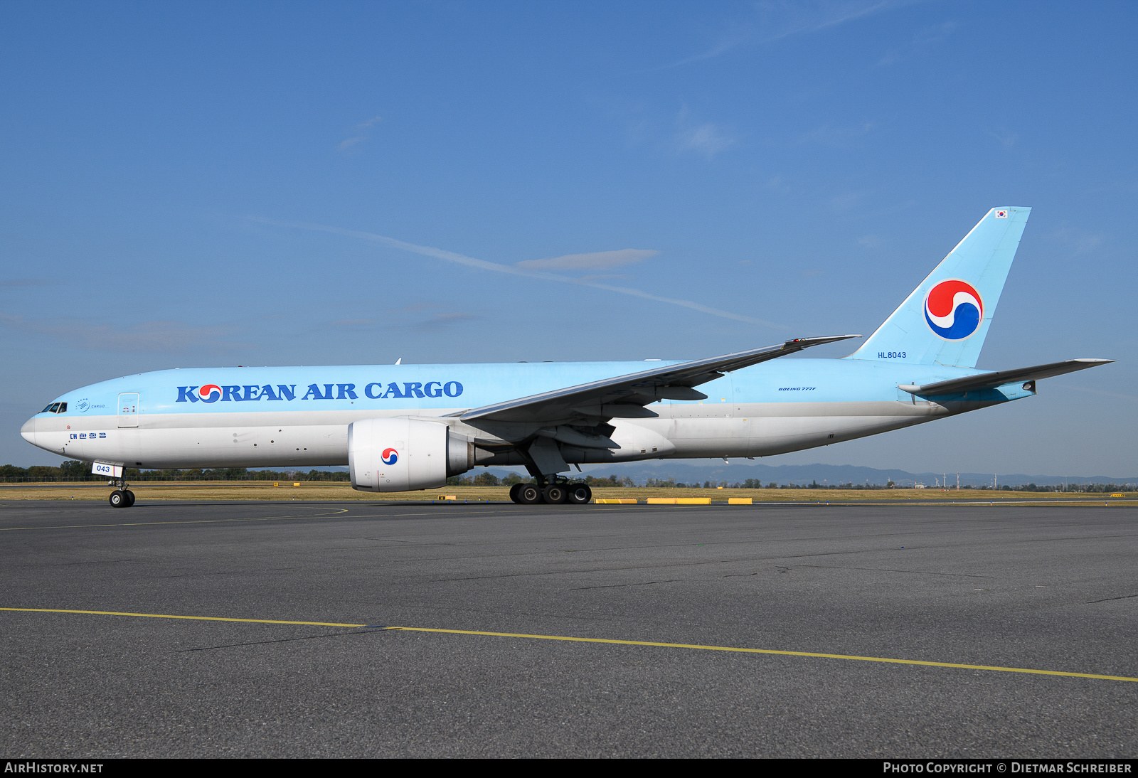 Aircraft Photo of HL8043 | Boeing 777-F | Korean Air Cargo | AirHistory.net #747865