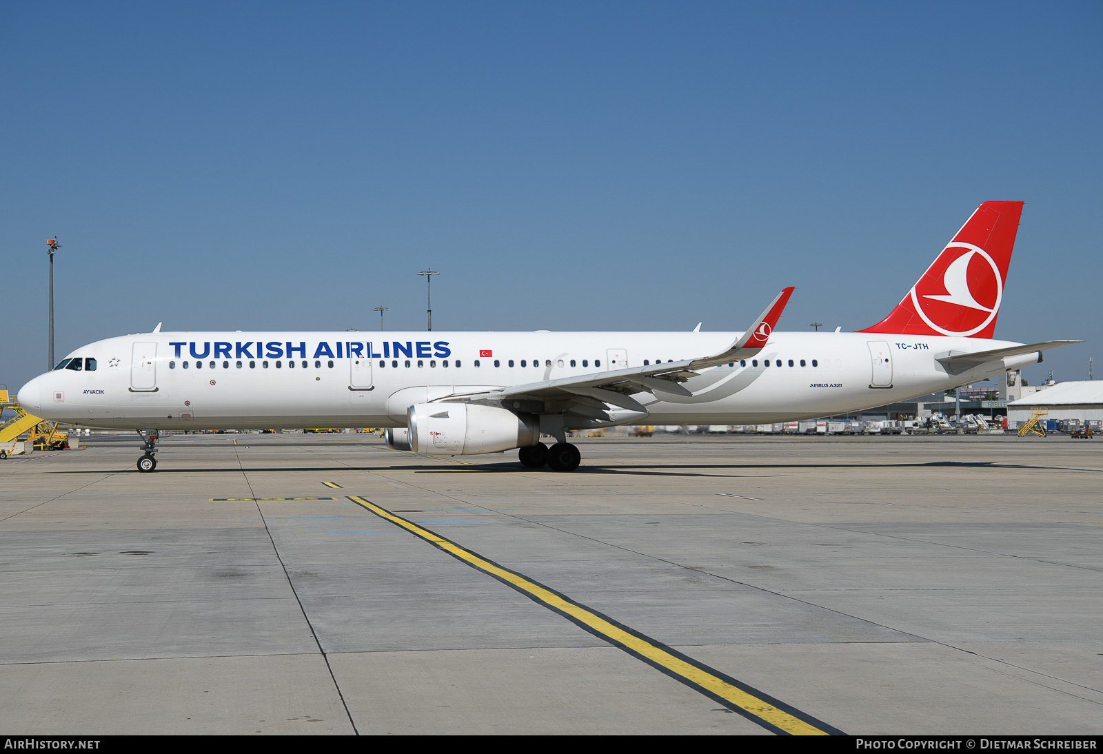 Aircraft Photo of TC-JTH | Airbus A321-231 | Turkish Airlines | AirHistory.net #747881