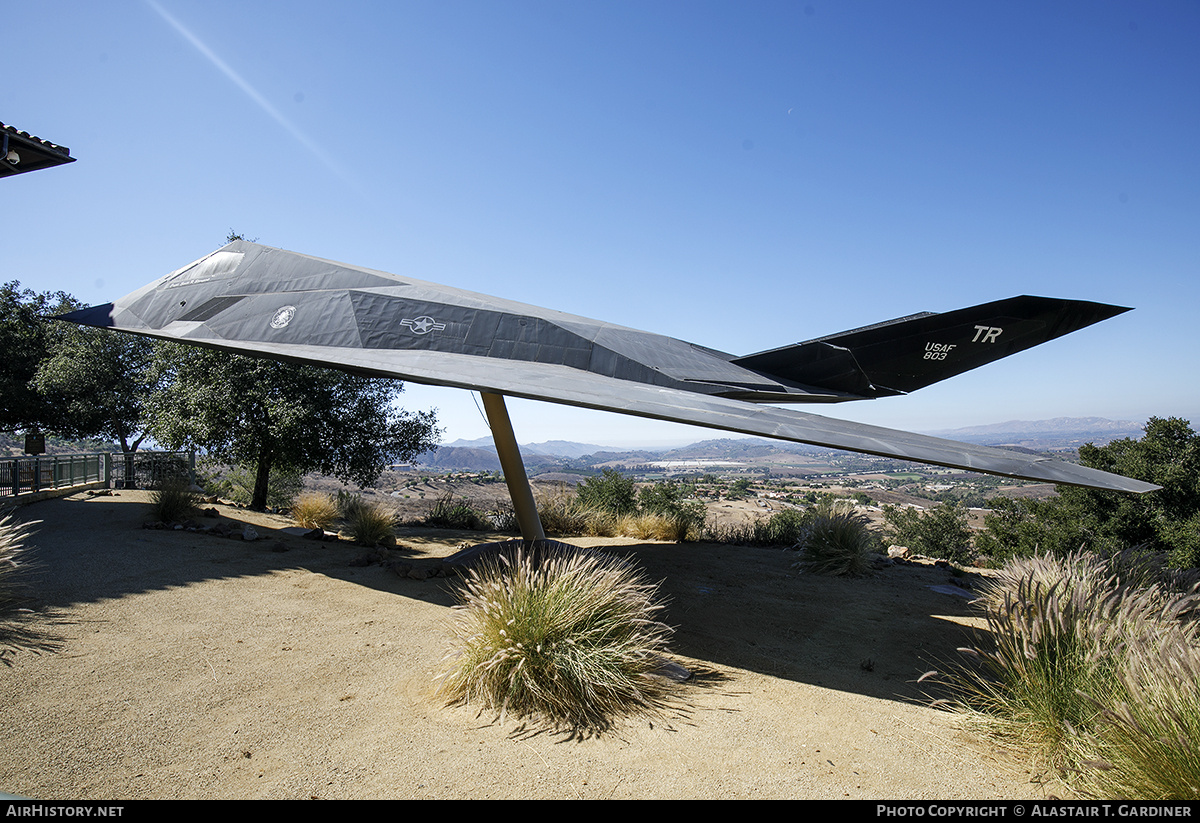 Aircraft Photo of 82-0803 / 803 | Lockheed F-117A Nighthawk | USA - Air Force | AirHistory.net #747973
