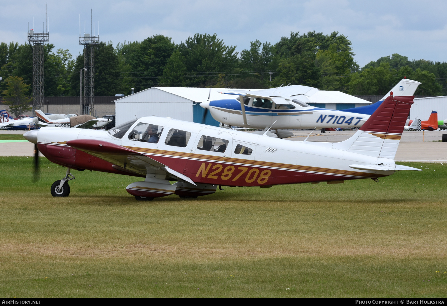 Aircraft Photo of N28708 | Piper PA-32-300 Cherokee Six | AirHistory.net #748139