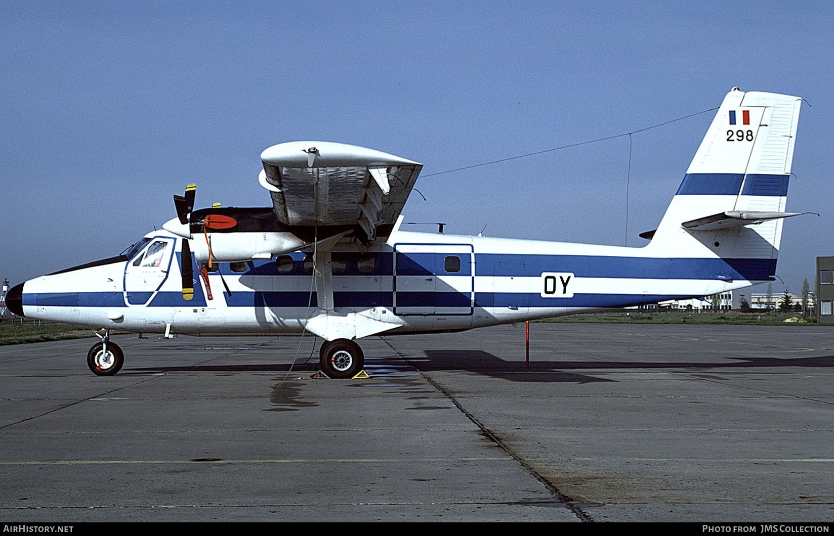 Aircraft Photo of 298 | De Havilland Canada DHC-6-300 Twin Otter | France - Air Force | AirHistory.net #748157