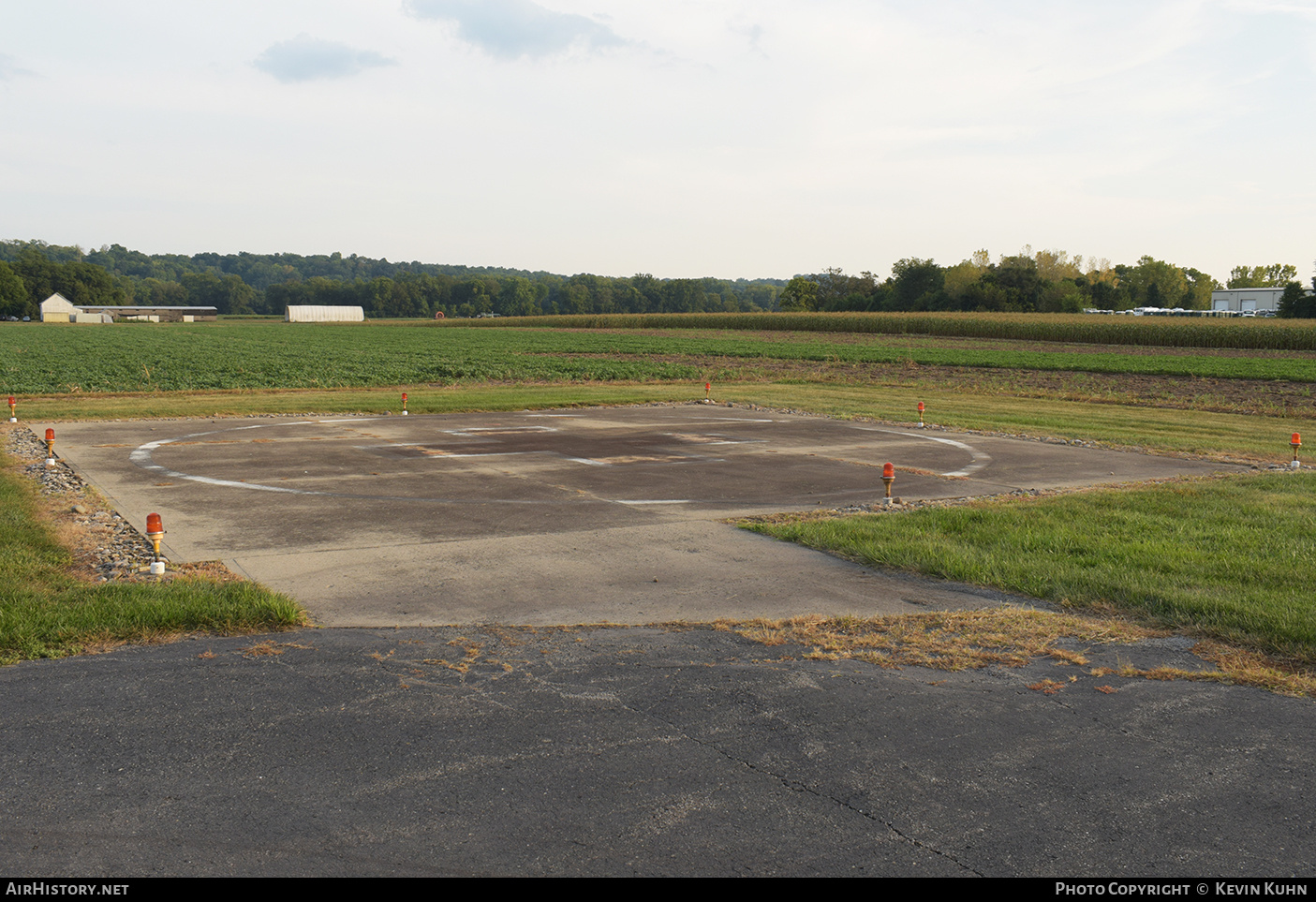 Airport photo of Hamilton - Ross Landing Zone 1 Heliport (1OH7) in Ohio, United States | AirHistory.net #748195