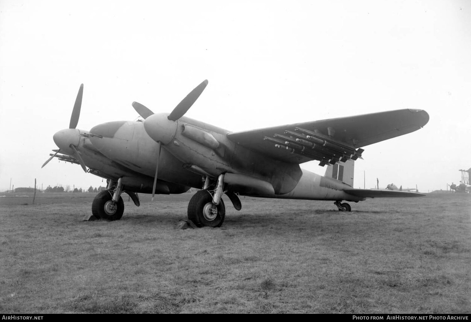 Aircraft Photo of HX918 | De Havilland D.H. 98 Mosquito FB6 | UK - Air Force | AirHistory.net #748297