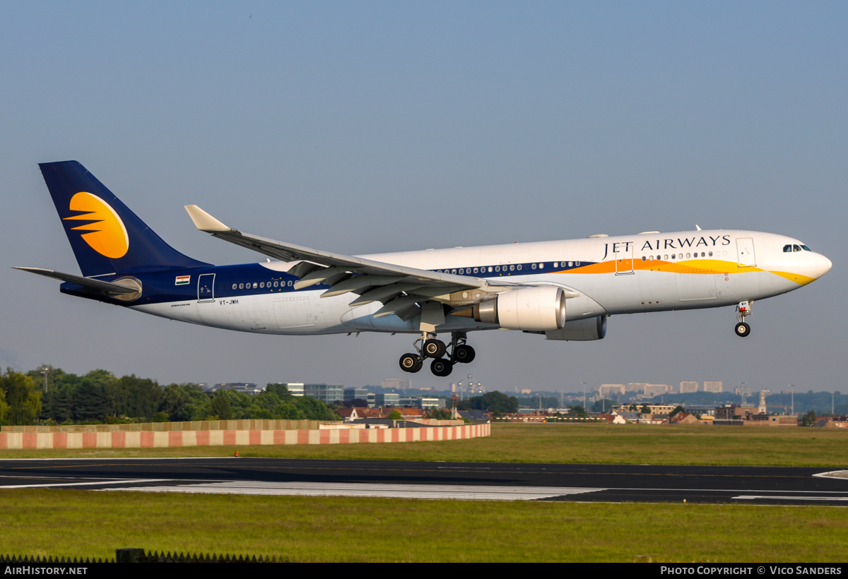 Aircraft Photo of VT-JWH | Airbus A330-202 | Jet Airways | AirHistory.net #748300