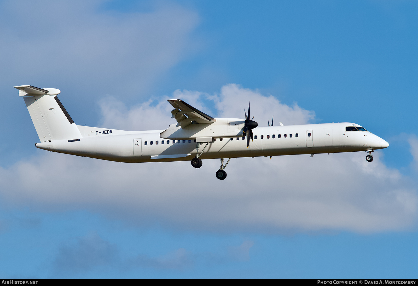 Aircraft Photo of G-JEDR | Bombardier DHC-8-402 Dash 8 | Flybe | AirHistory.net #748412
