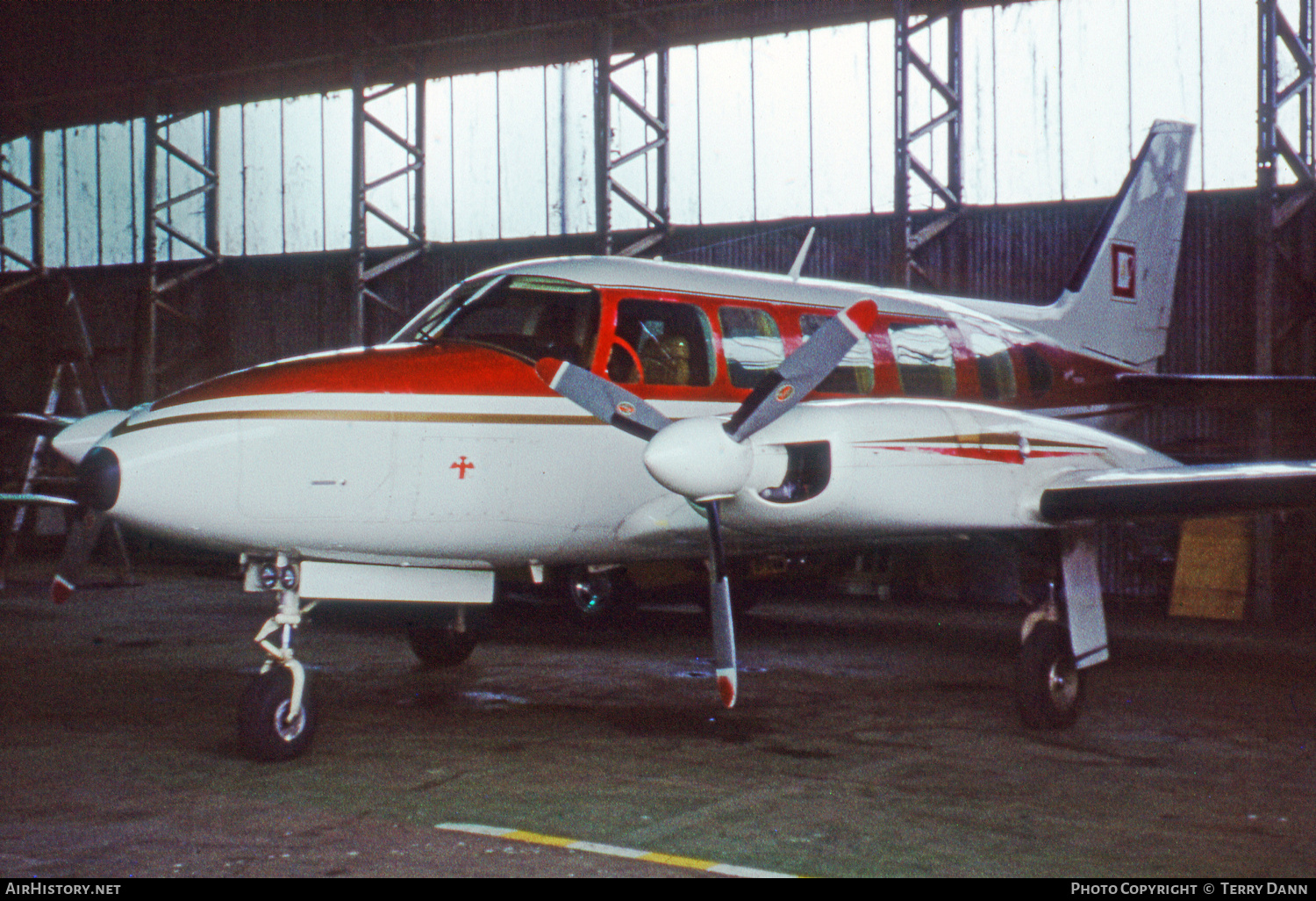 Aircraft Photo of G-BBCT | Piper PA-31-350 Navajo Chieftain | AirHistory.net #748456
