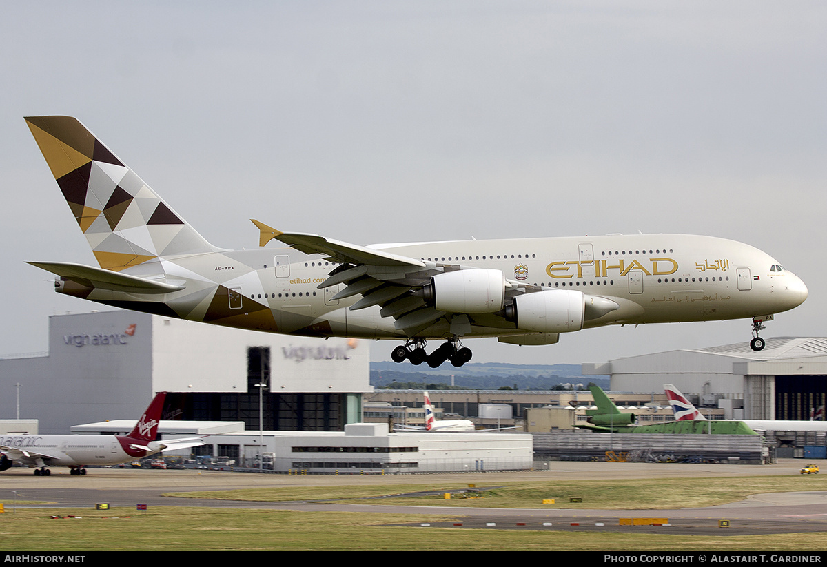 Aircraft Photo of A6-APA | Airbus A380-861 | Etihad Airways | AirHistory.net #748498