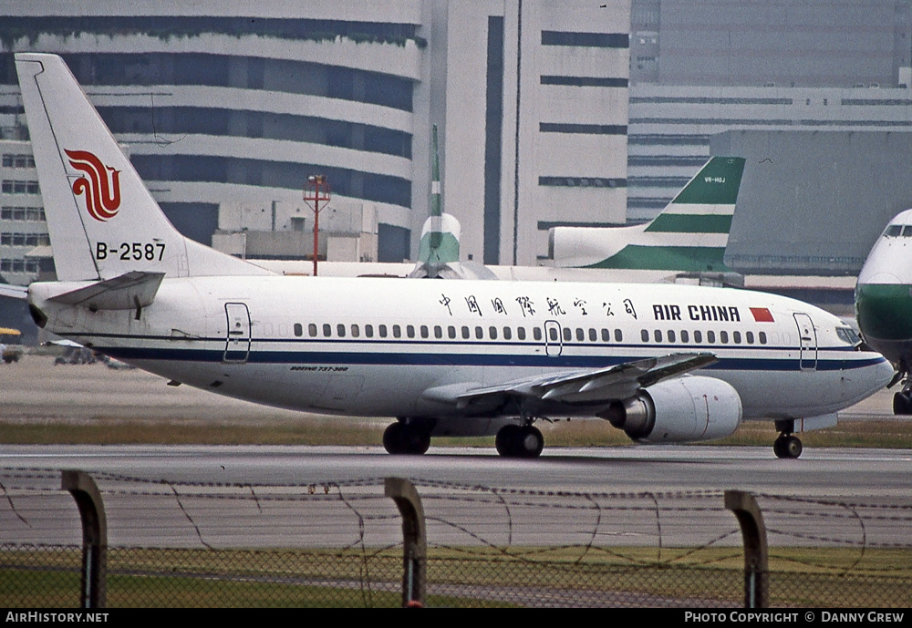 Aircraft Photo of B-2587 | Boeing 737-3J6 | Air China | AirHistory.net #748537