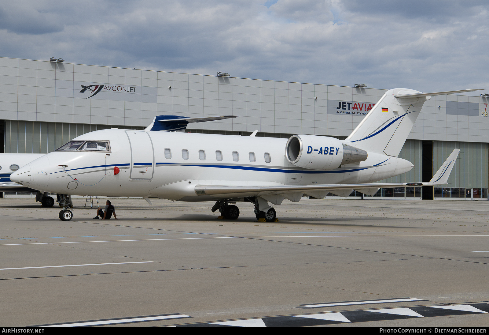 Aircraft Photo of D-ABEY | Bombardier Challenger 605 (CL-600-2B16) | AirHistory.net #748538