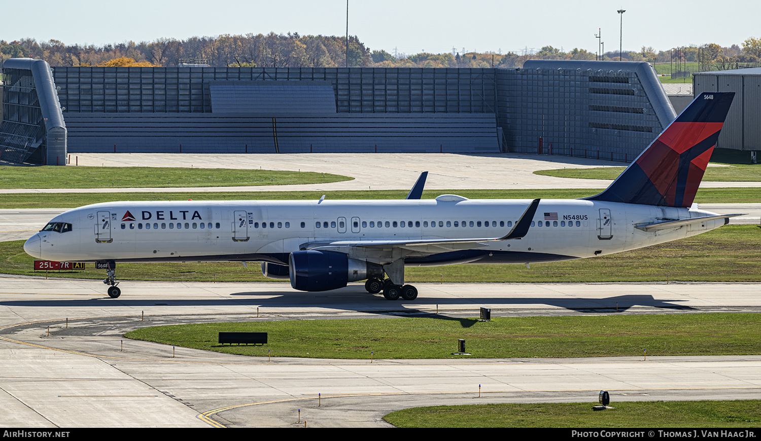 Aircraft Photo of N548US | Boeing 757-251 | Delta Air Lines | AirHistory.net #748568
