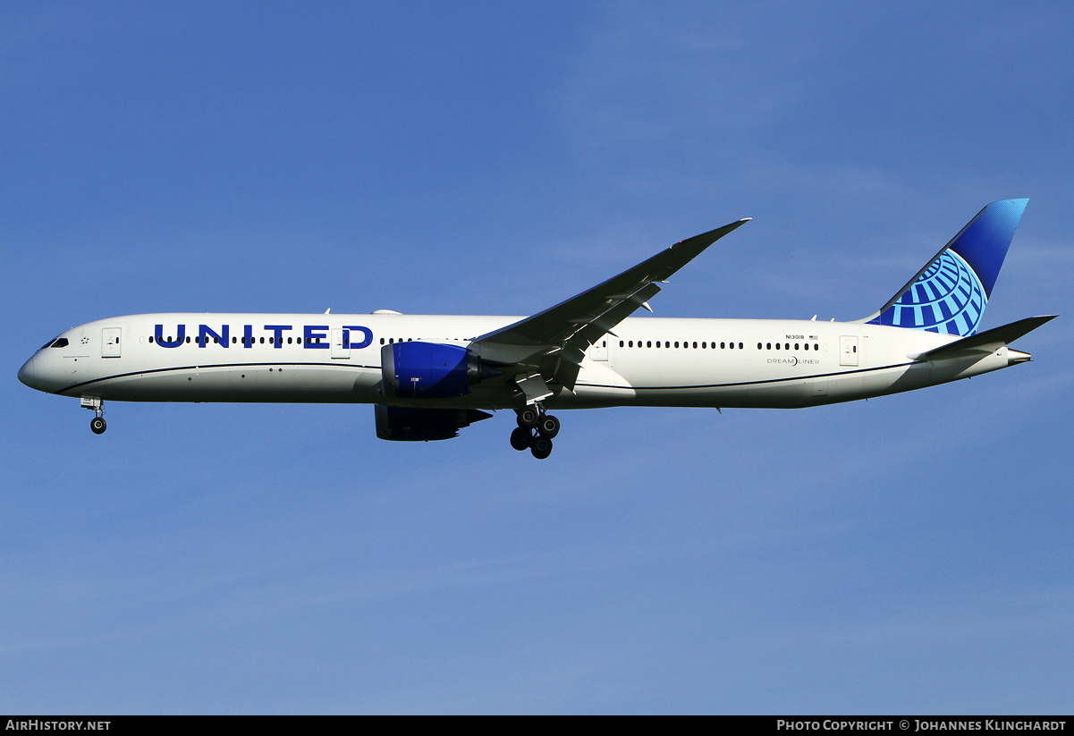Aircraft Photo of N13018 | Boeing 787-10 Dreamliner | United Airlines | AirHistory.net #748578