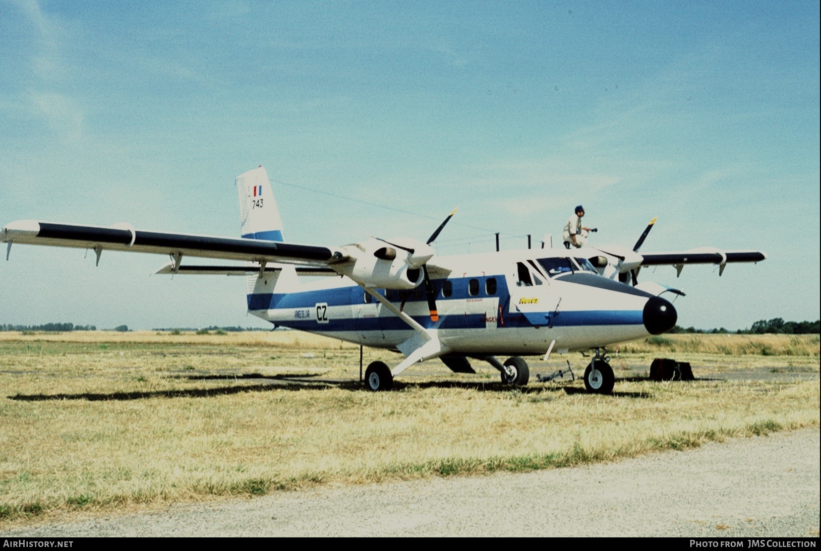 Aircraft Photo of 743 | De Havilland Canada DHC-6-300 Twin Otter | France - Air Force | AirHistory.net #748584