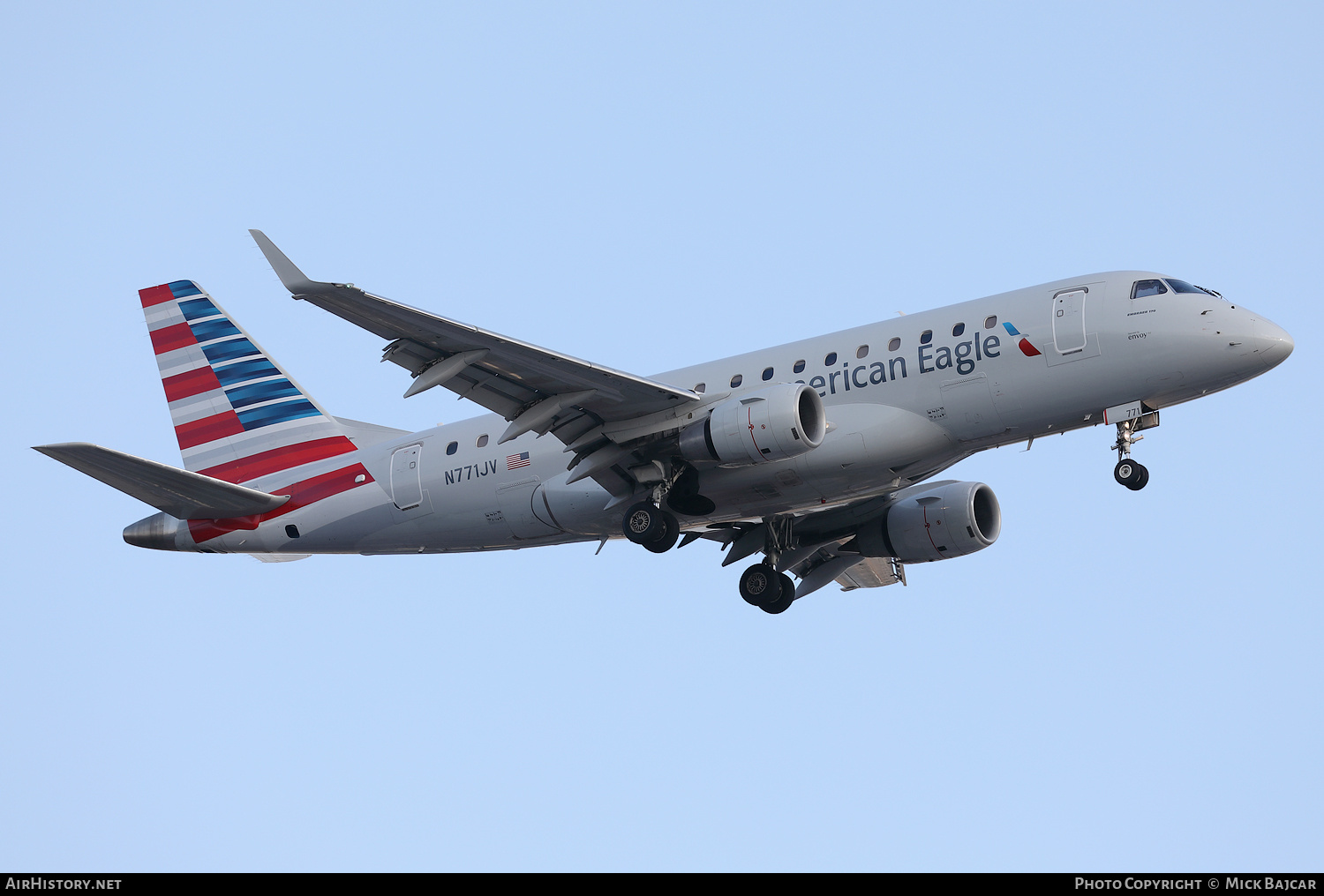 Aircraft Photo of N771JV | Embraer 170LR (ERJ-170-100LR) | American Eagle | AirHistory.net #748691