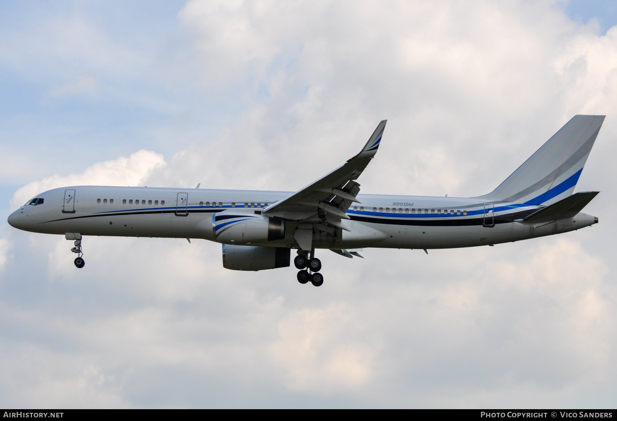 Aircraft Photo of N801DM | Boeing 757-256 | AirHistory.net #748755