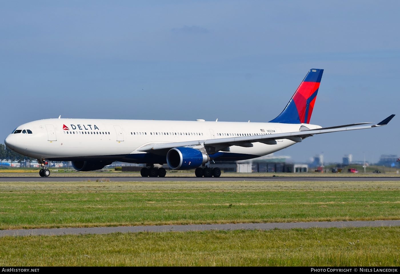 Aircraft Photo of N822NW | Airbus A330-302 | Delta Air Lines | AirHistory.net #748775