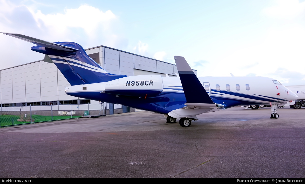 Aircraft Photo of N958CR | Bombardier Challenger 350 (BD-100-1A10) | AirHistory.net #748785
