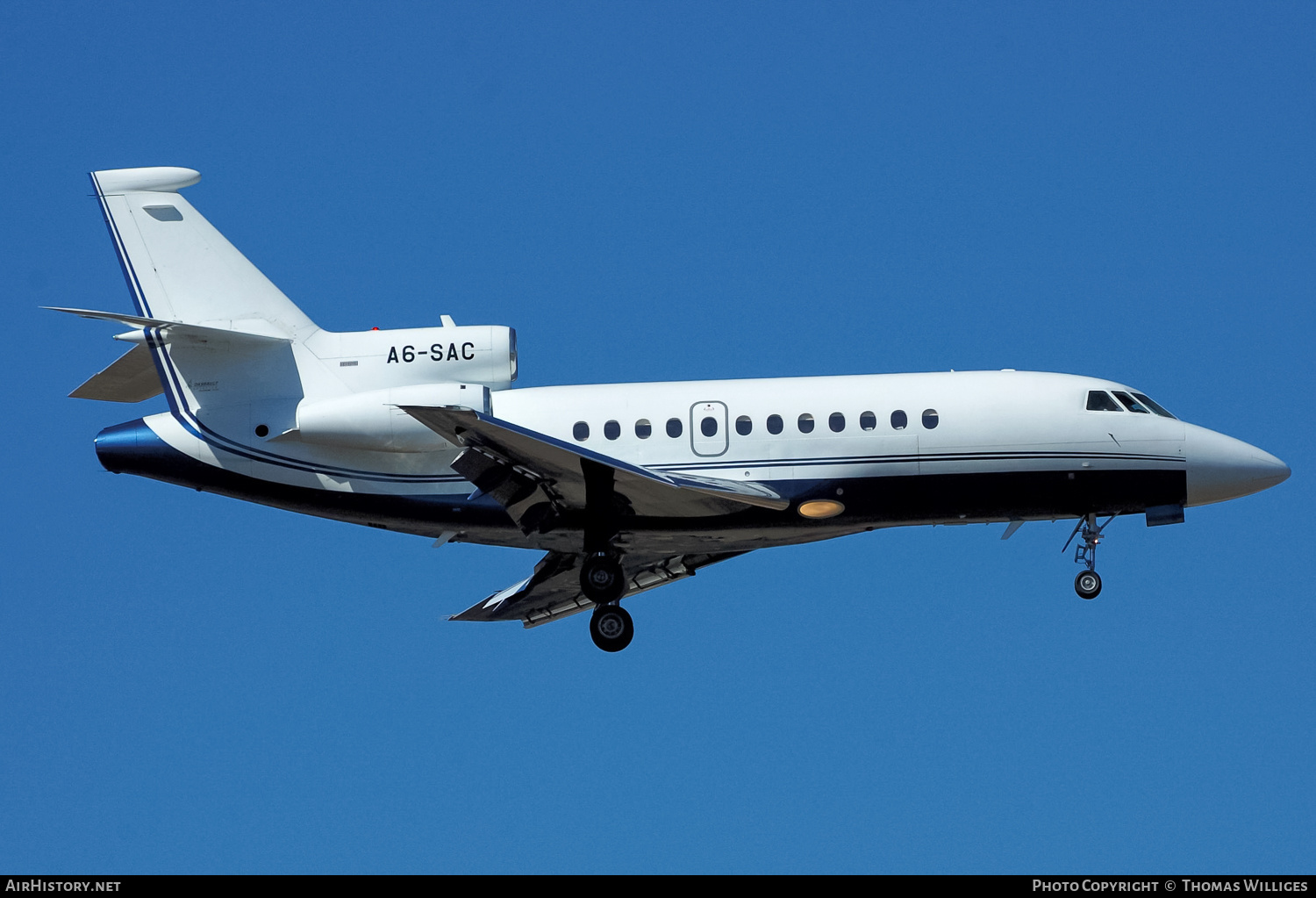 Aircraft Photo of A6-SAC | Dassault Falcon 900B | AirHistory.net #748851
