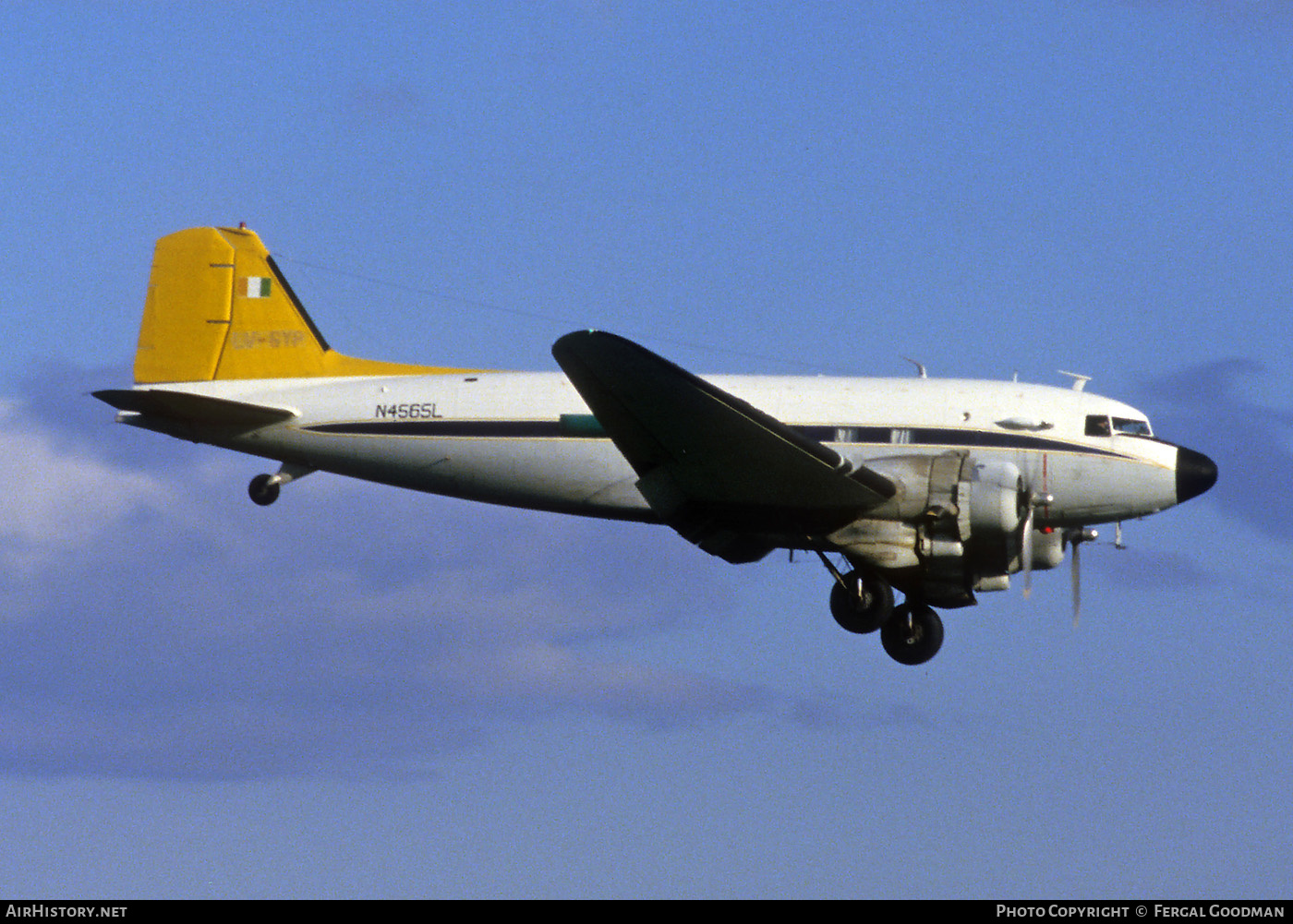 Aircraft Photo of N4565L | Douglas DC-3-201A | AirHistory.net #748870